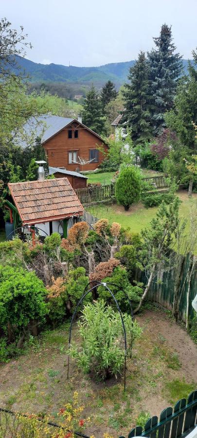 Kemences Kert Apartment Pilisszentivan المظهر الخارجي الصورة